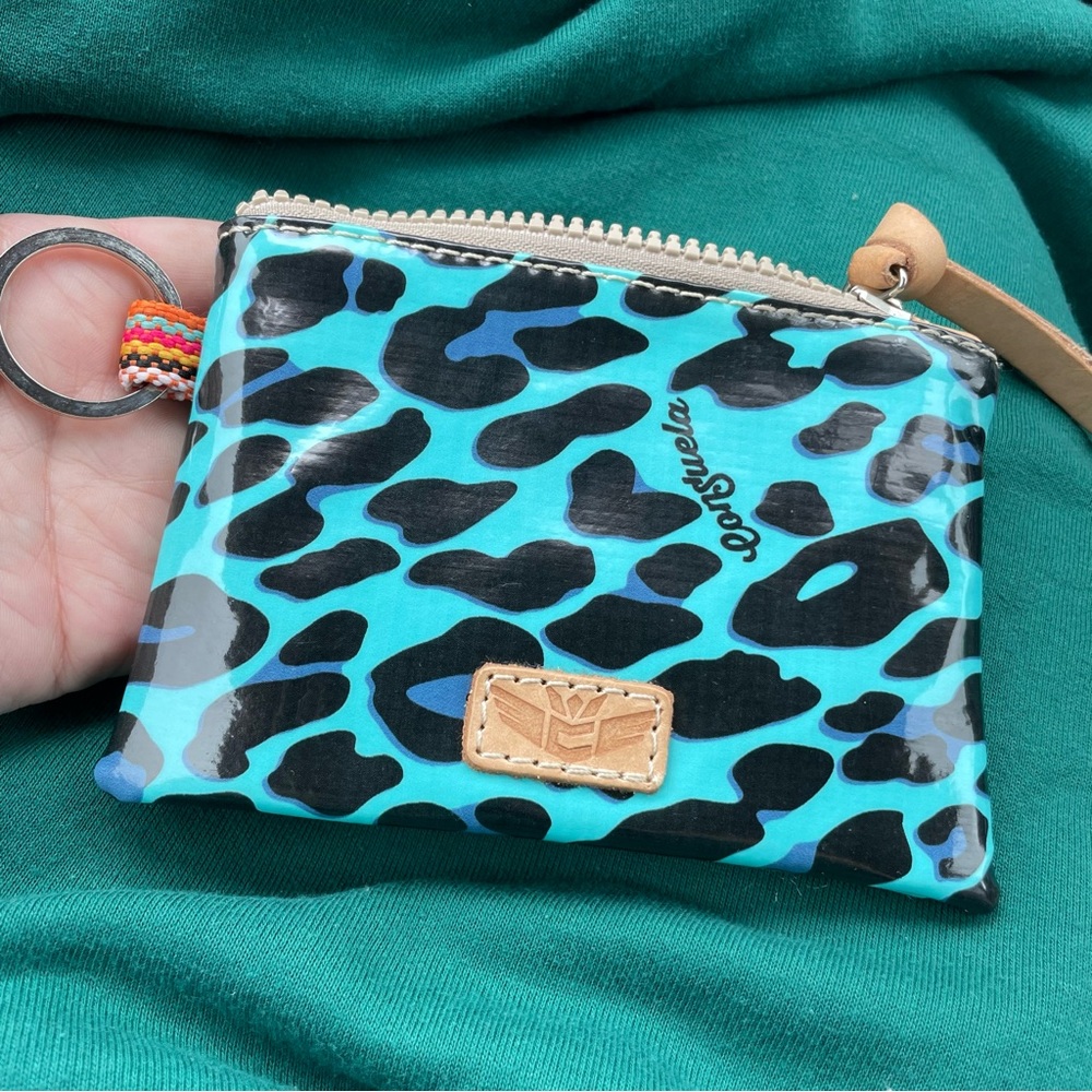 Consuela Pouch | Gem 💎